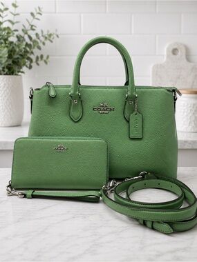 ☀️Coach Georgia Satchel & Matching Wallet - Soft Green - NWT